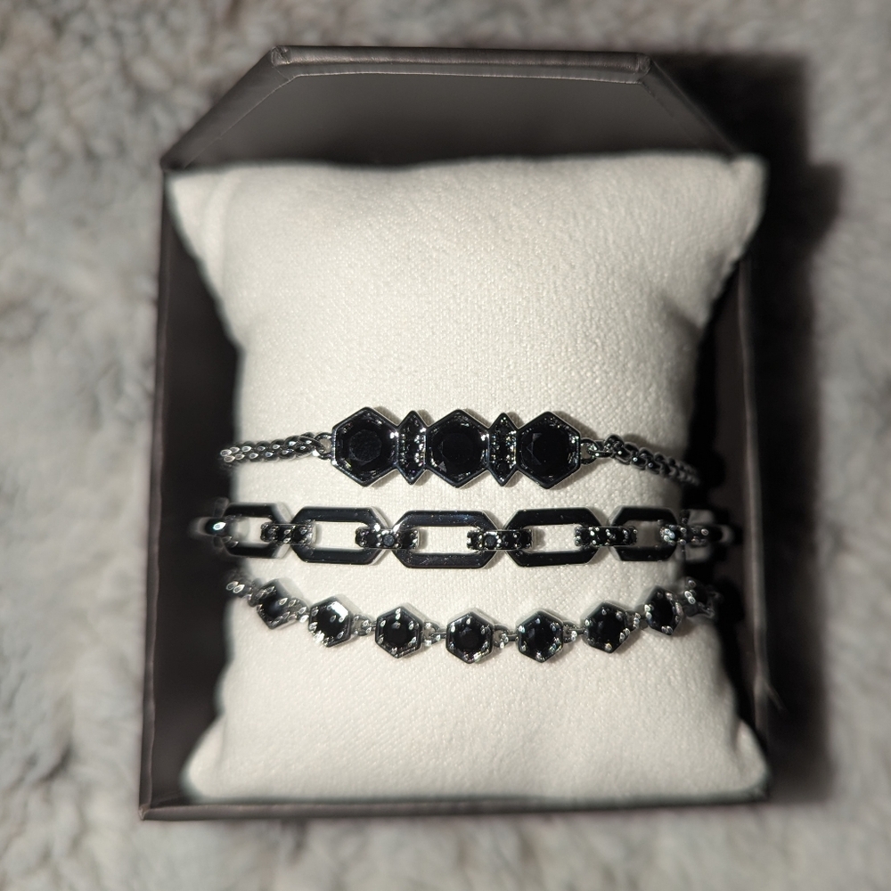 Ring Bomb Party Bracelet - Just for you, Beautiful - BRAND NEW